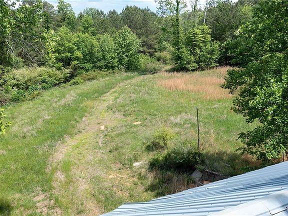 5th image of 8580 Nicholson Rd