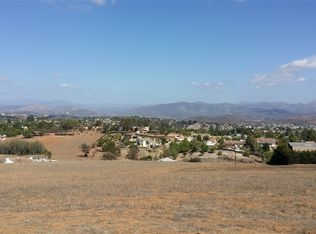 9460 Montemar Dr, Spring valley, CA 91977