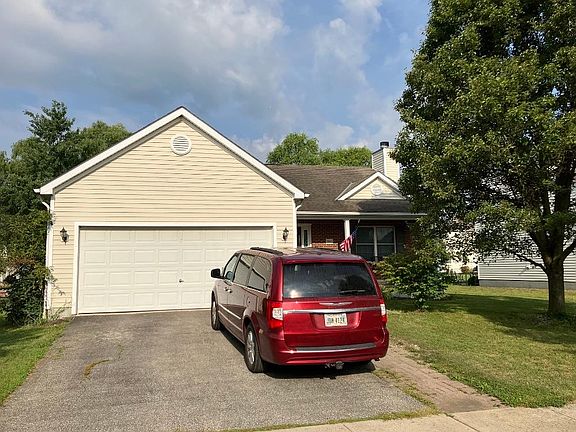 3rd image of 2041 Belmont Dr