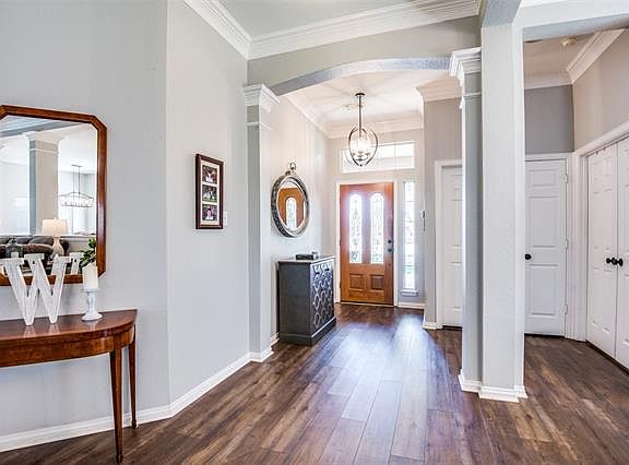 4th image of 1117 Postwood Dr
