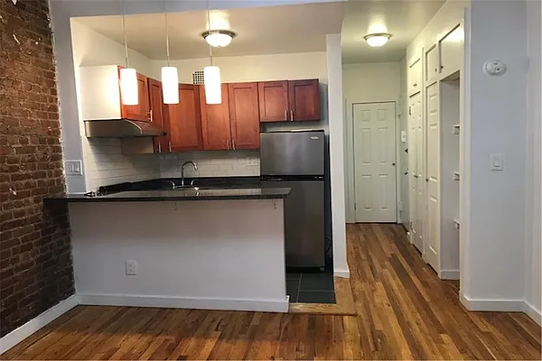 Rented by Maz Group NY | media 11