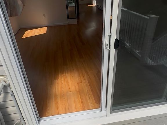 3rd image of 250 Chestnut St