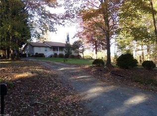 1062 Cannon Heights Dr, Asheboro, NC 27205