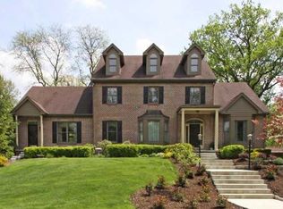 9633 Grassy Creek Dr, Perrysburg, OH 43551