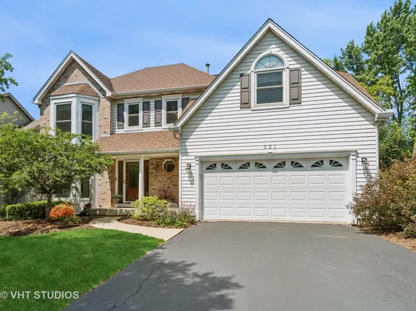 321 Breckenridge Dr, Aurora, IL 60504