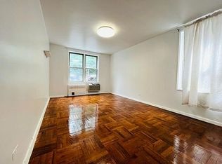 601 Kappock St #1F, Bronx, NY
