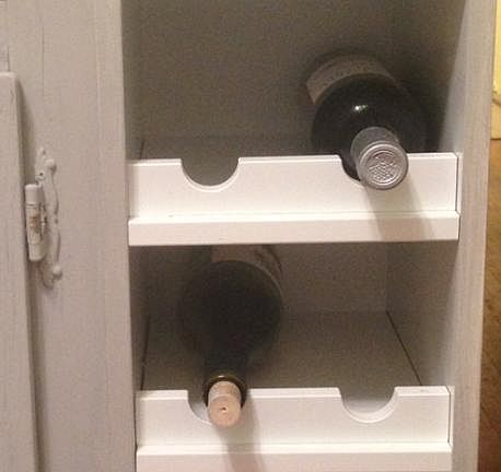 10 bottle wine rack in kitchen