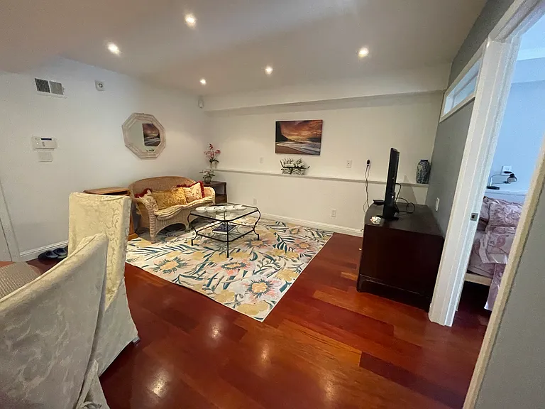 52 Forest View Dr — Photo 2