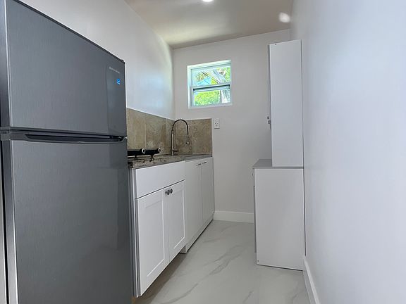 2nd image of 19831 Kingston Dr #1