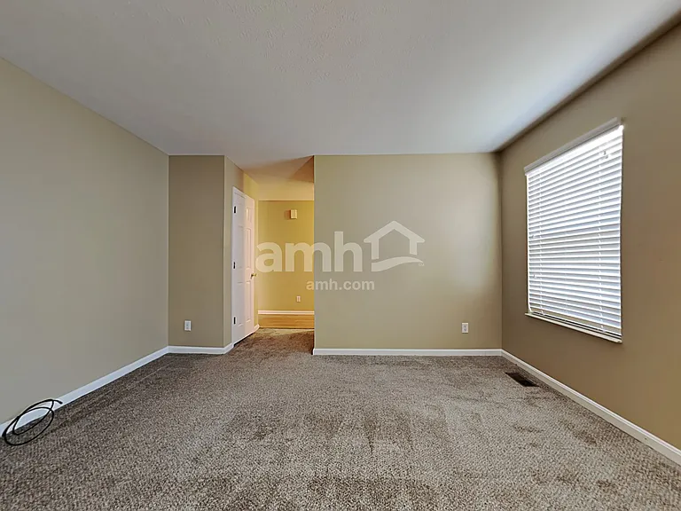 618 Fox Chase Way — Photo 7