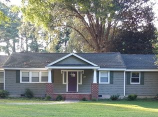 5008 Farrington Dr, Virginia Beach, VA 23455