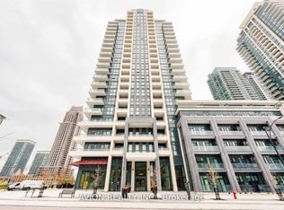4085 Parkside Village Dr #302, Mississauga, ON L5B 0K2