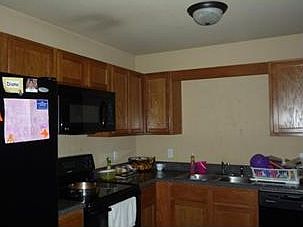 5th image of 615 E Bonnie Ln