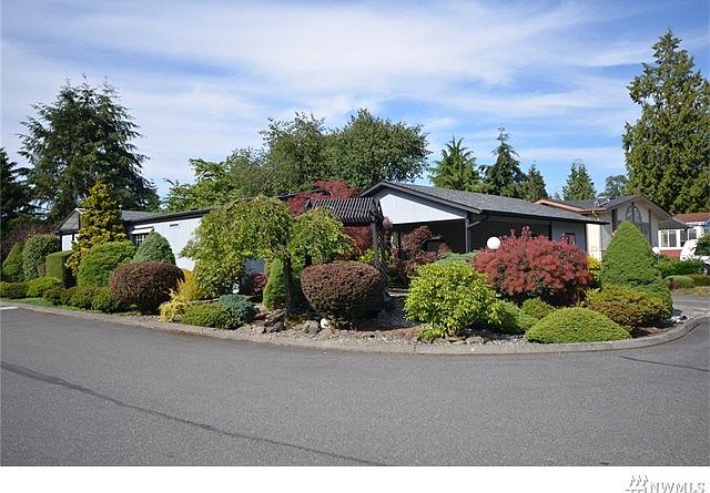1st image of 8430 15th Pl SE Trailer 98