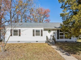 101 Bristol Ct, Hampton, VA 23666