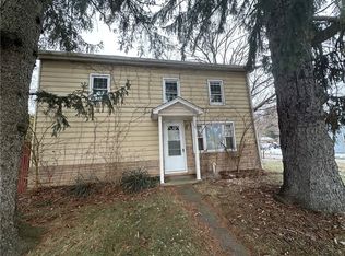 3493 Sharon Rd, West Middlesex, PA 16159