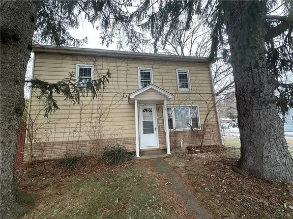 3493 Sharon Rd, West Middlesex, PA 16159