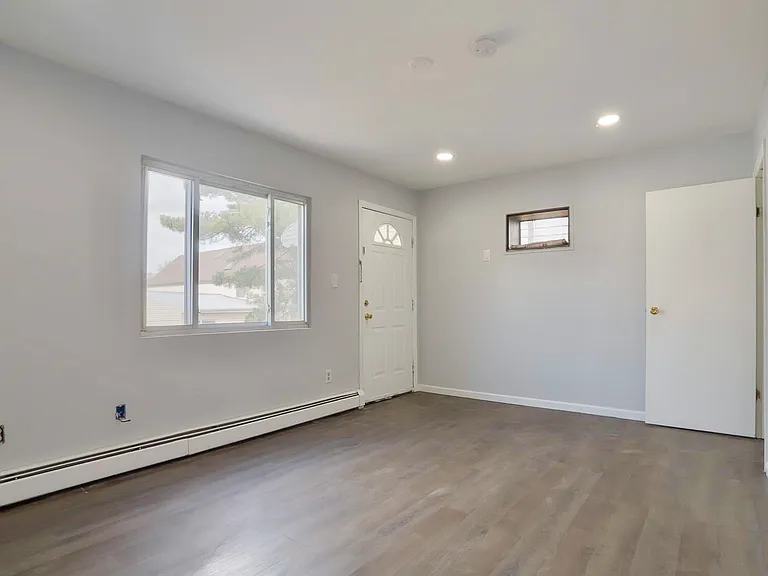 73 Wales Ave #2 — Photo 7