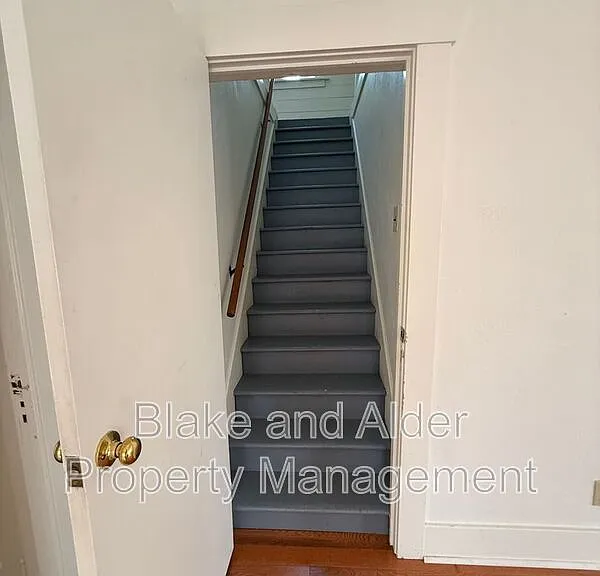 2825 NE 27th Ave — Photo 20