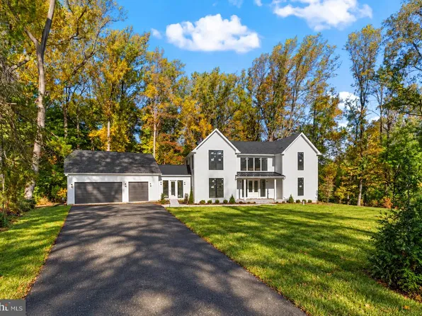 440 Sandy Bank Rd, Media, PA 19063