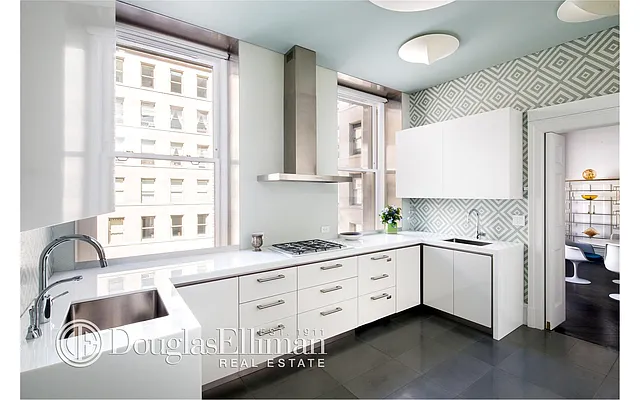 Sold by Douglas Elliman | media 10