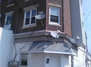5057 Homestead St, Philadelphia, PA 19135