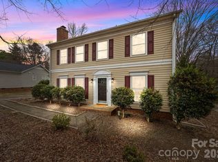 4232 Saint Audrey Pl, Charlotte, NC 28269