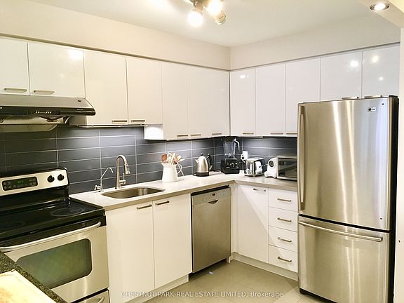 4th image of 1849 Davenport Rd