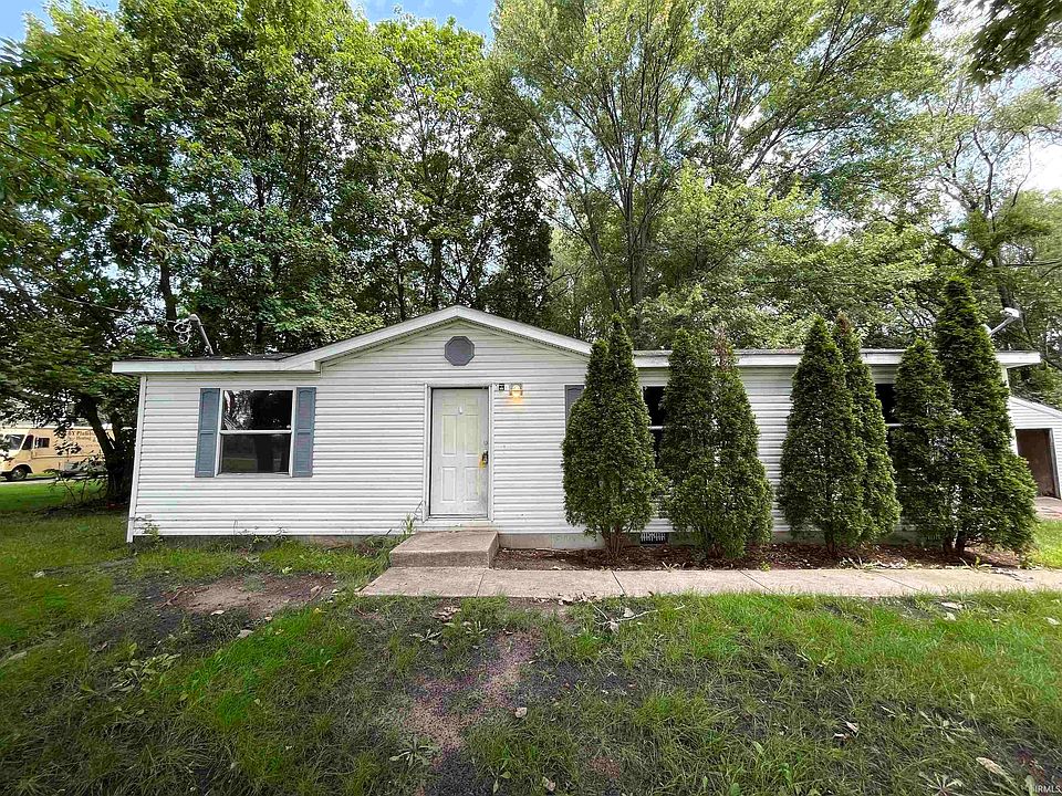 1st image of 23819 Mary St