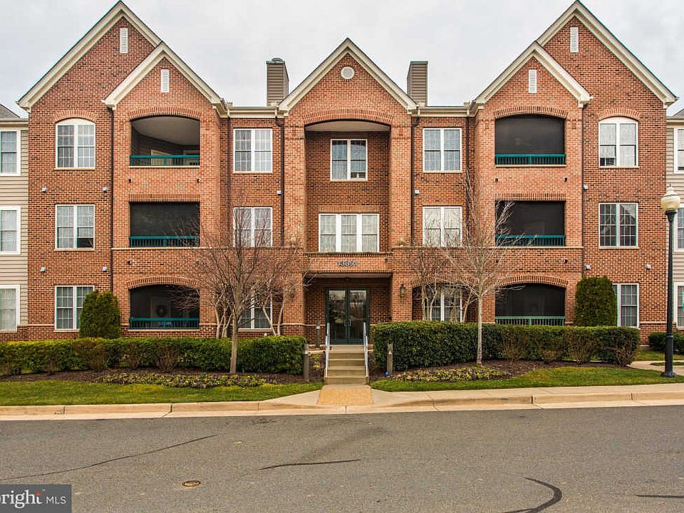 1st image of 13891 Chelmsford Dr