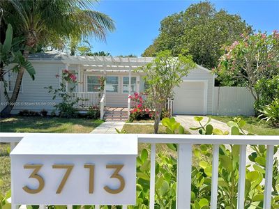 3713 N Flagler Dr, West Palm Beach, FL, 33407