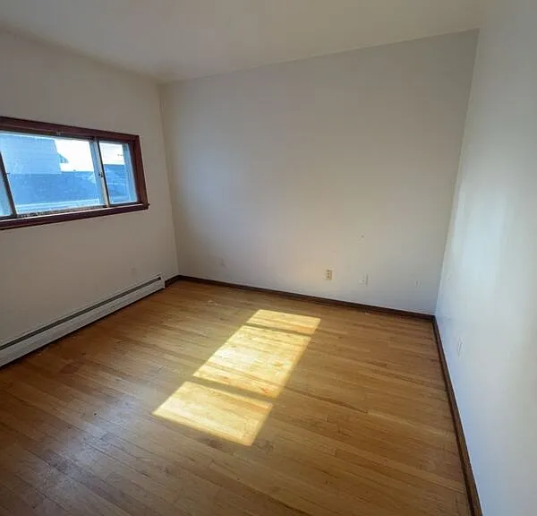 1413 Prospect Ave #2 — Photo 5