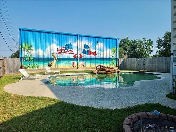 4th image of 1033 E Bayshore Dr