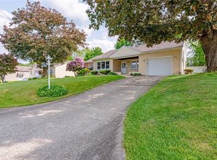 333 Hickory St, Jeannette, PA 15644