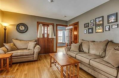 2nd image of 441 3rd St