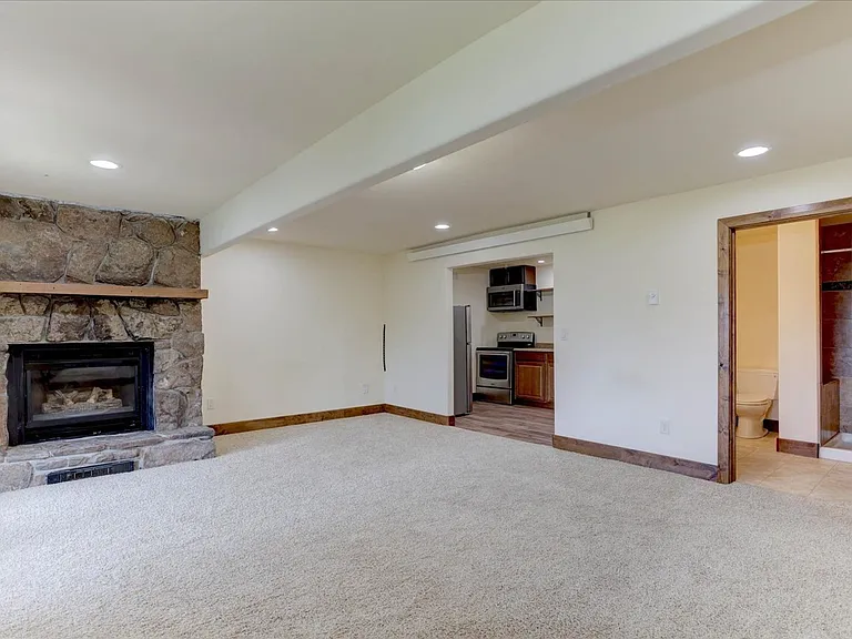 85 Santa Fe Mountain Rd — Photo 5