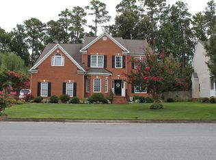 512 Brentmeade Dr, Yorktown, VA 23693