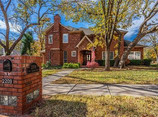2209 Ivy Glenn Ct, Edmond, OK 73034