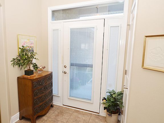 4th image of 1927 Bay Pine Cir