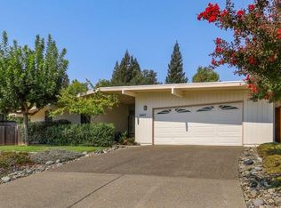 8465 Lonely Oak Ct, Fair Oaks, CA 95628