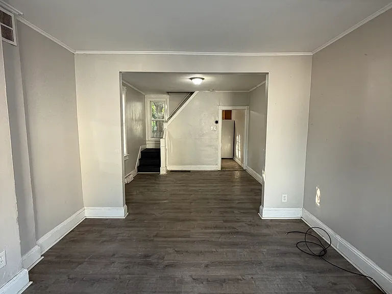 106 Home Ave — Photo 4