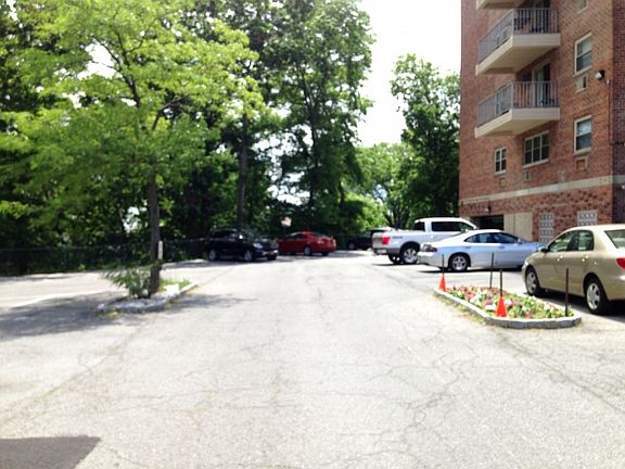 4th image of 20 Secor Pl APT 2R