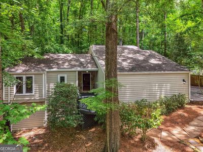 2270 Six Branches Dr, Roswell, GA, 30076