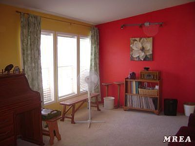 FAMILY ROOM/DEN