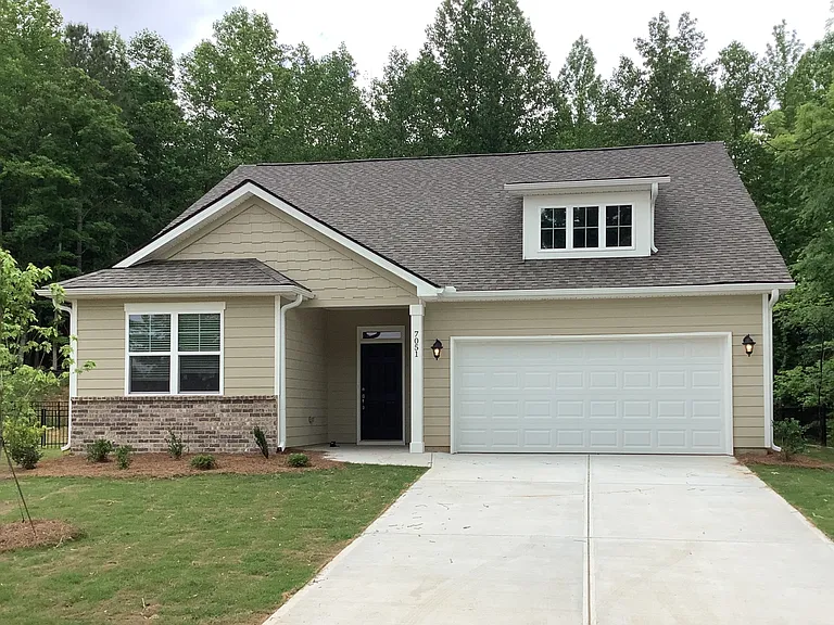 7051 Creeksong Dr — Photo 1