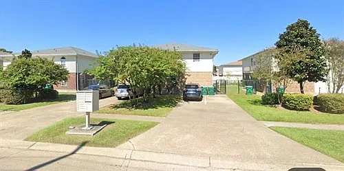 300 Clemson Dr Photo 1