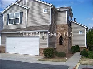 1st image of 316 Hiawassee Dr
