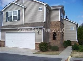 316 Hiawassee Dr, Woodstock, GA 30188