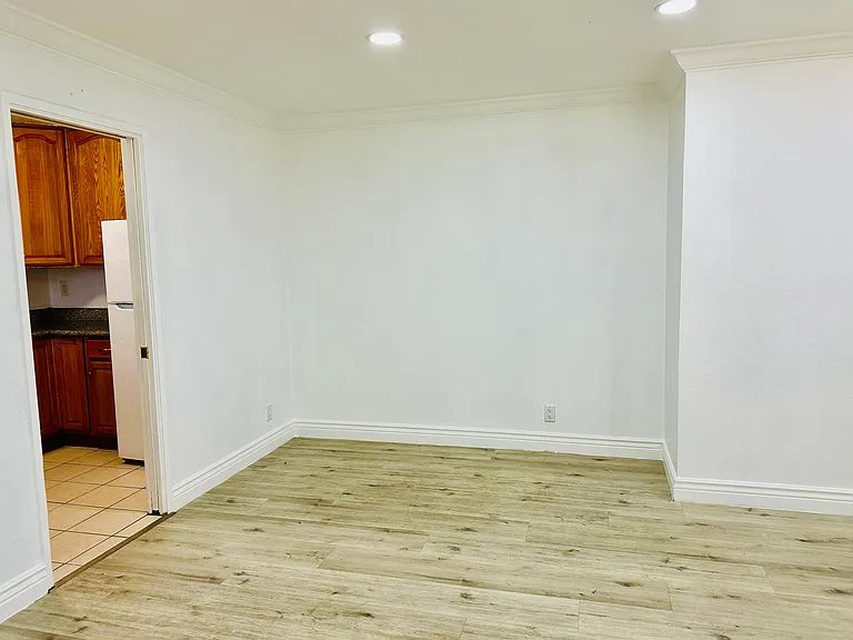 106 Rancho Dr #D — Photo 6