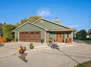3805 S 15th St, Manitowoc, WI 54220